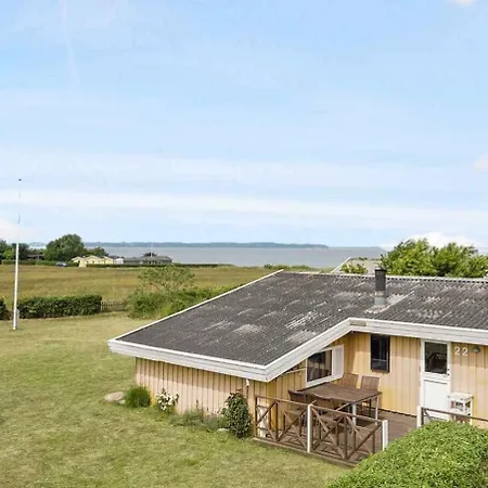 Cozy With Beautiful Views Of Sea And Meadow * Brenderup